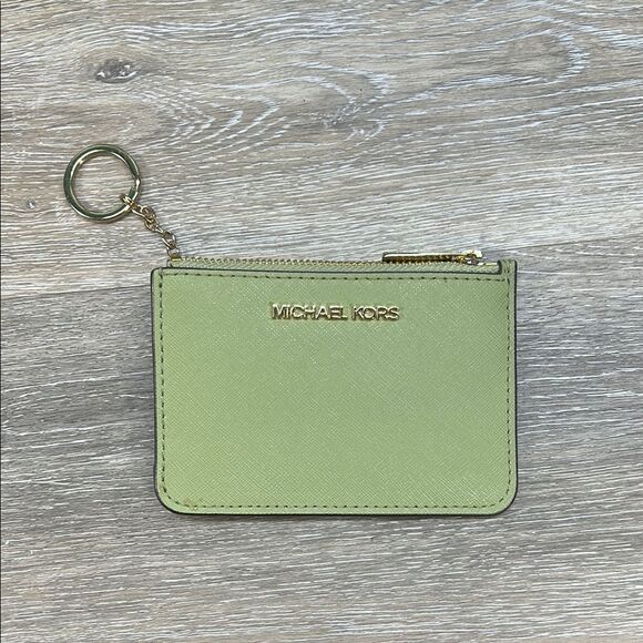 1008-5 NWOT Michael kors green card wallet - Picture 1 of 9